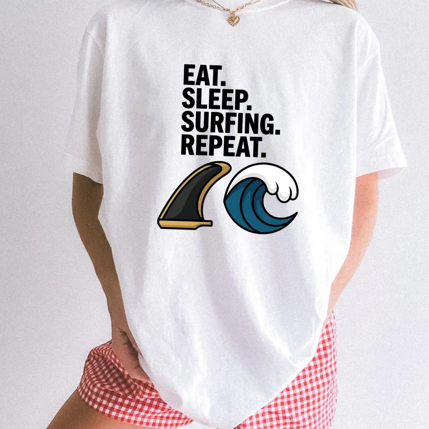 Surfboard fin wave T-shirt - Surfing beach gift short-sleeved surfer fin fin coast pattern thread art ocean