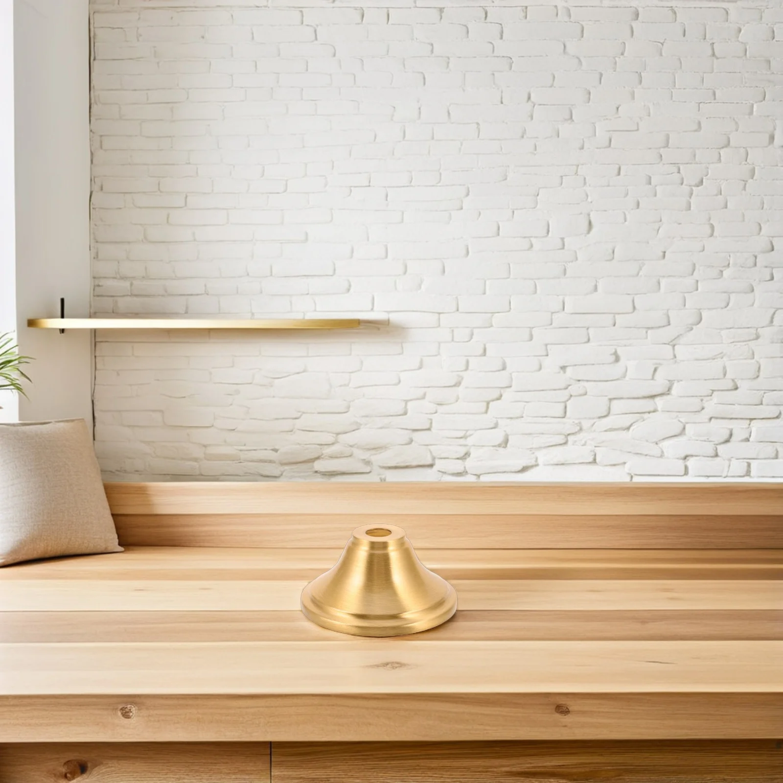 

Lamp Finial Cap for Table Floor Light Fixtures Elegant Trumpet Shade Cover with Flared Edge Design Dining Room Decor Upgrade