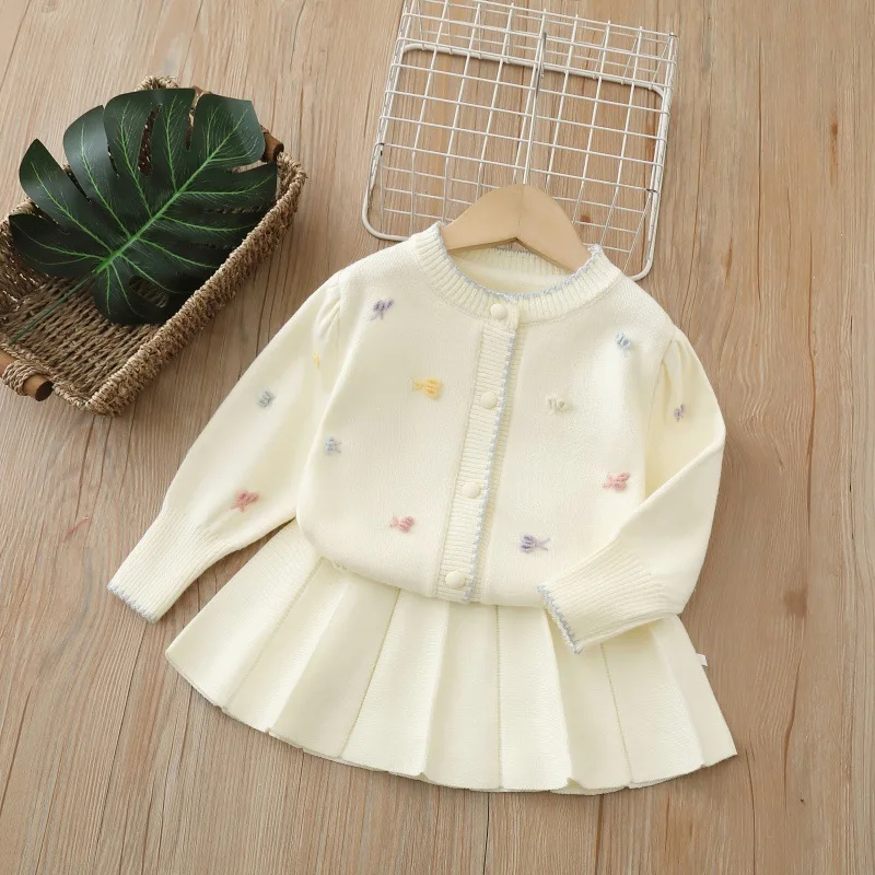 

Детский костюм-свитер, осень 2023, новый милый костюм-двойка для маленьких девочек, вязаный свитер + плиссированная юбка