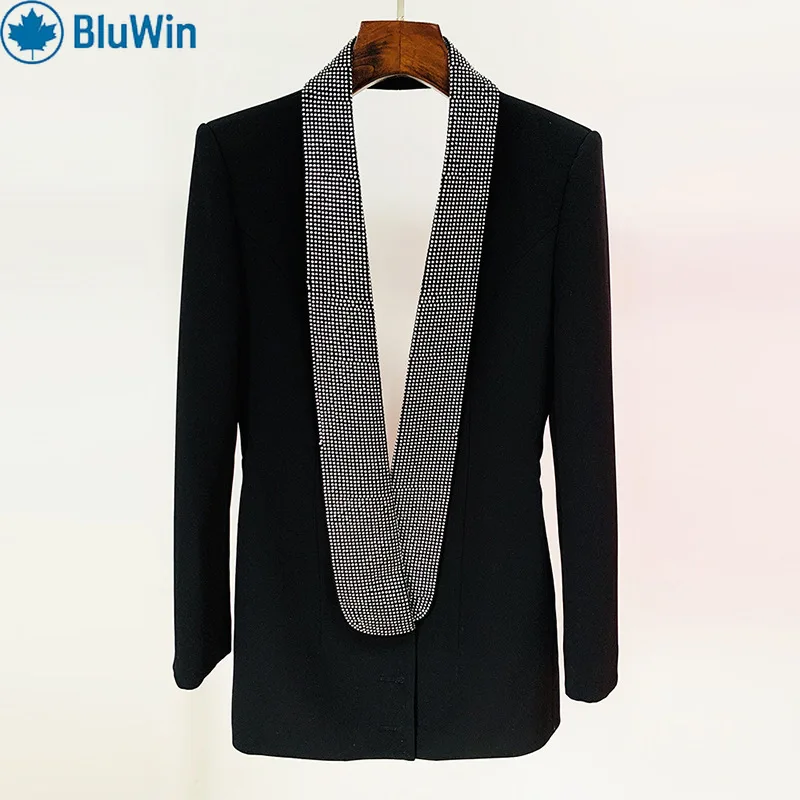 سترة نسائية ذات ياقة شال من حجر الراين من BluWin بأزرار واحدة وأكمام طويلة باللون الوردي الساخن  