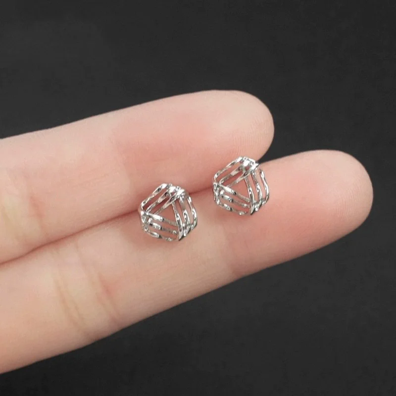 Твист-складные-треугольные-серьги-гвоздики-для-женщин-серебряные-полые-металлические-мини-серьги-модные-маленькие-ювелирные-изделия-для-девочек-подарок
