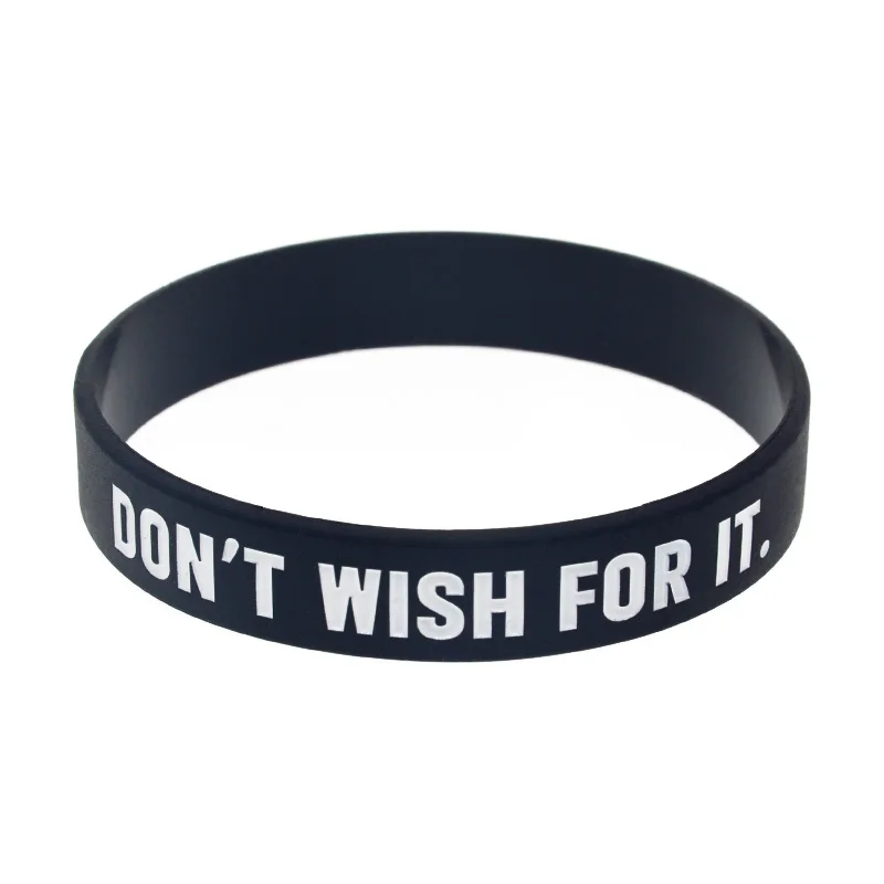 1 Stück inspirierender Geschenk-Armreif „Wünsch dir nichts, sondern arbeite dafür“ aus Silikon, Unisex, Erwachsenengröße, Schwarz – Detail 3