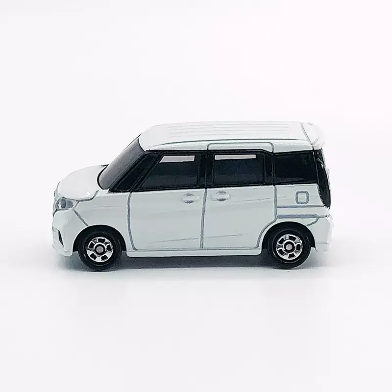 Genuine Takara Tomy Car 1/60 Scale Tomica SUZUKI SOLIO Metal Vehicle Toys for Boys Automobile White Van Simulation Model Present