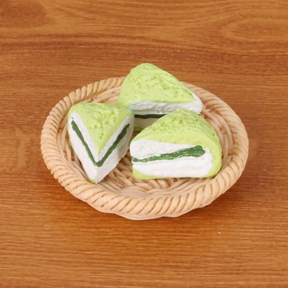 

Cake Dollhouse Simulation Food Simulate Fashion Miniature Kitchen Food Decoration Lovely Kawaii Resin Fruit Desserts Set
