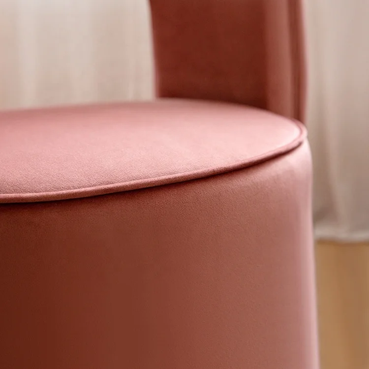 OEM Luxury Style Soft Velvet Deep Tufted Upholstery Round Swivel Accent Chair with Gold Swivel Base for Living Room & Hotel Use