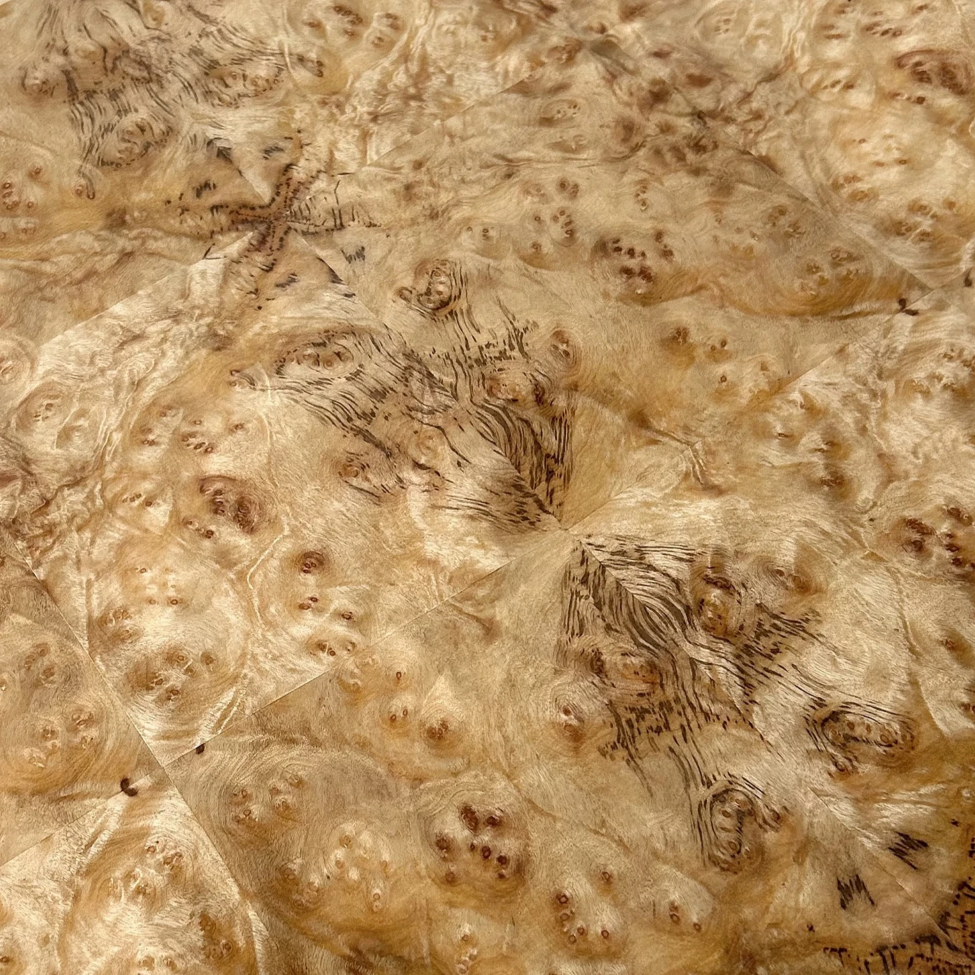 58x250cm, Non-woven Backed Thin Veneer of 0.25mm Thickness, Natural Camphor Burl Wood Veneer Roll for Furniture Renovation