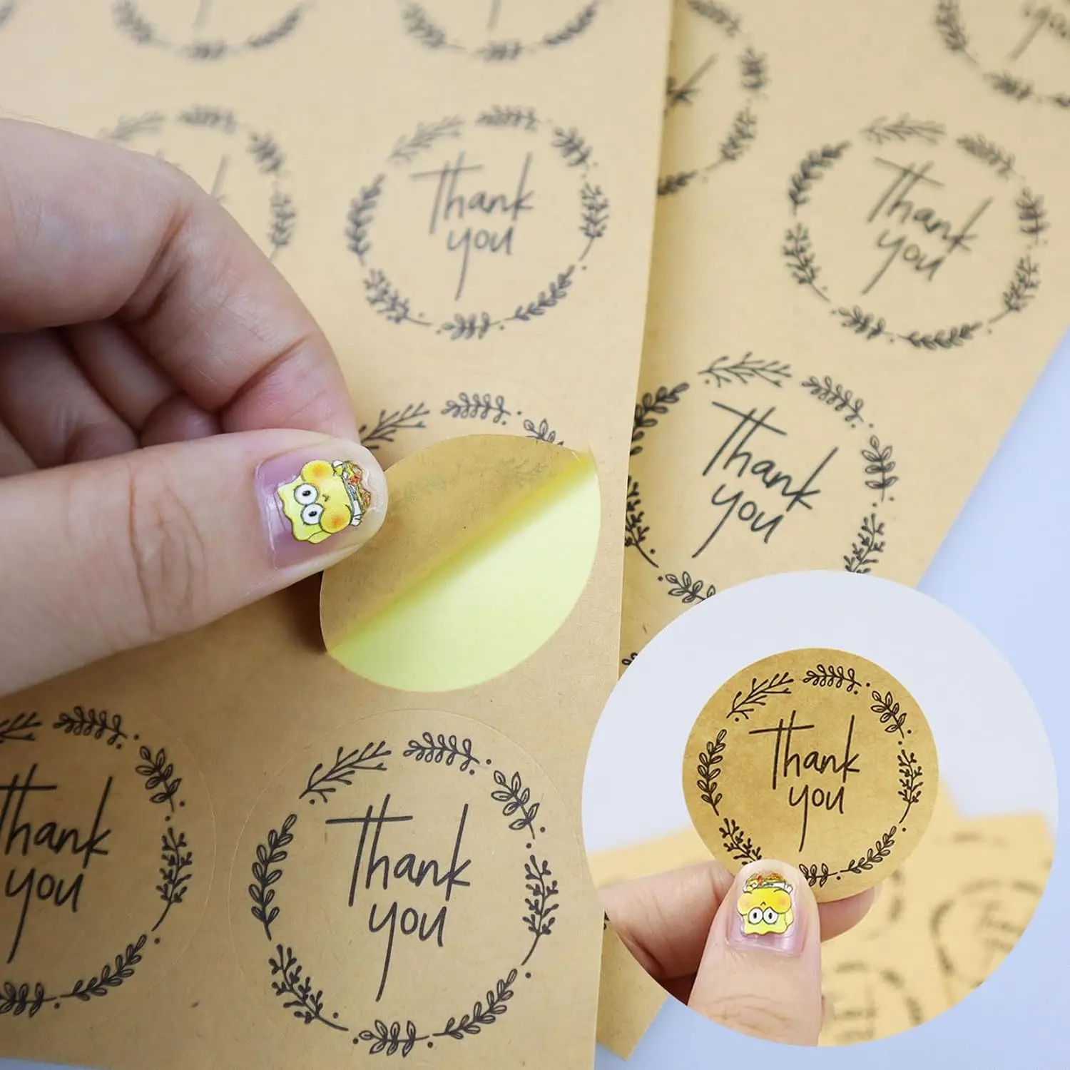 Thank You Stickers 6 Sheets 3.8cm Kraft Paper Thank You Label Stickers for Small Business, Party Bags, Self-Adhesive Thank You T