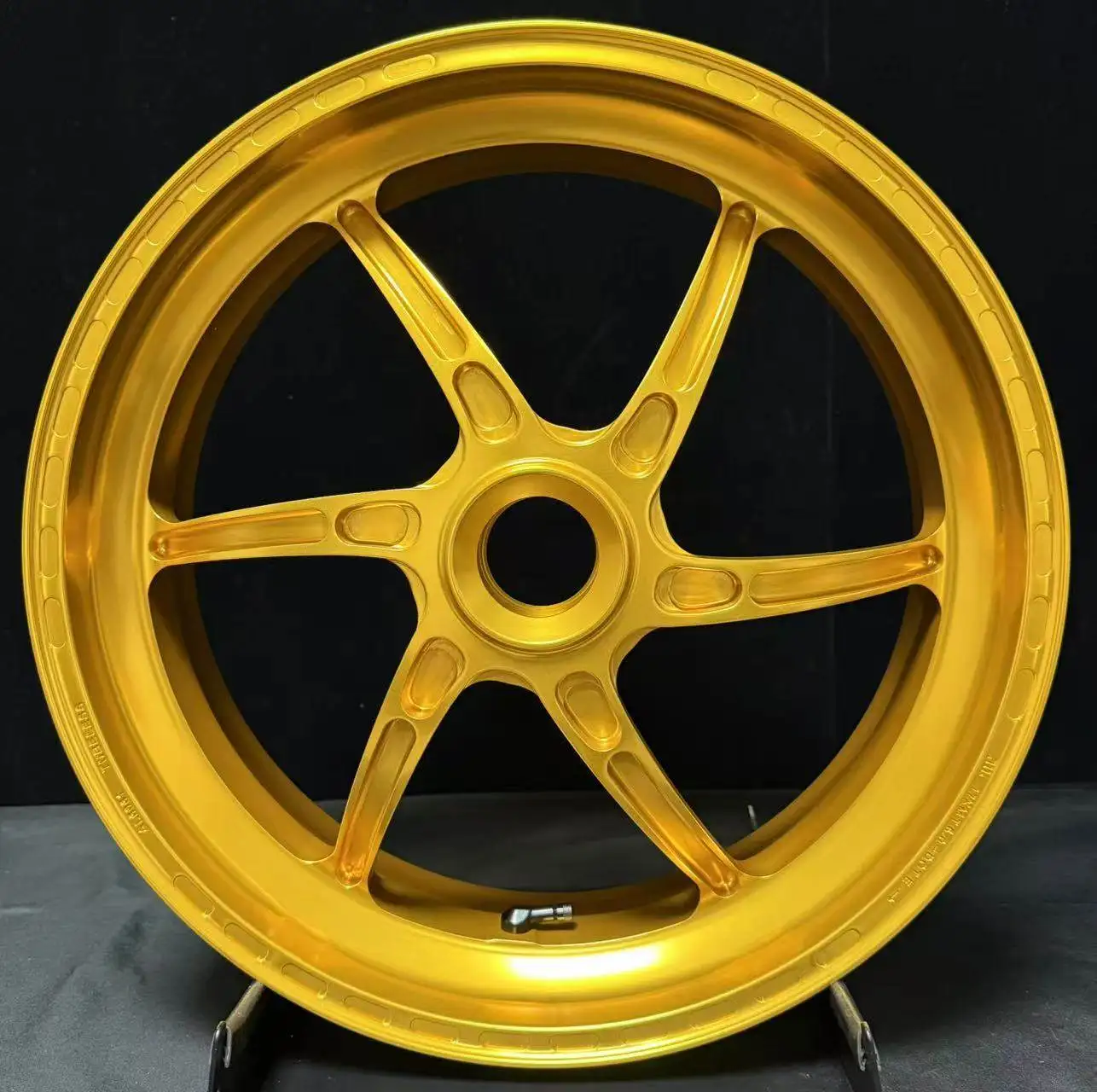 CNC Aluminum Alloy T6  Customized Accept Lightweight Supplier High Quality  Modified  Forged for DUCATI 1260 V4 Wheel Hubs