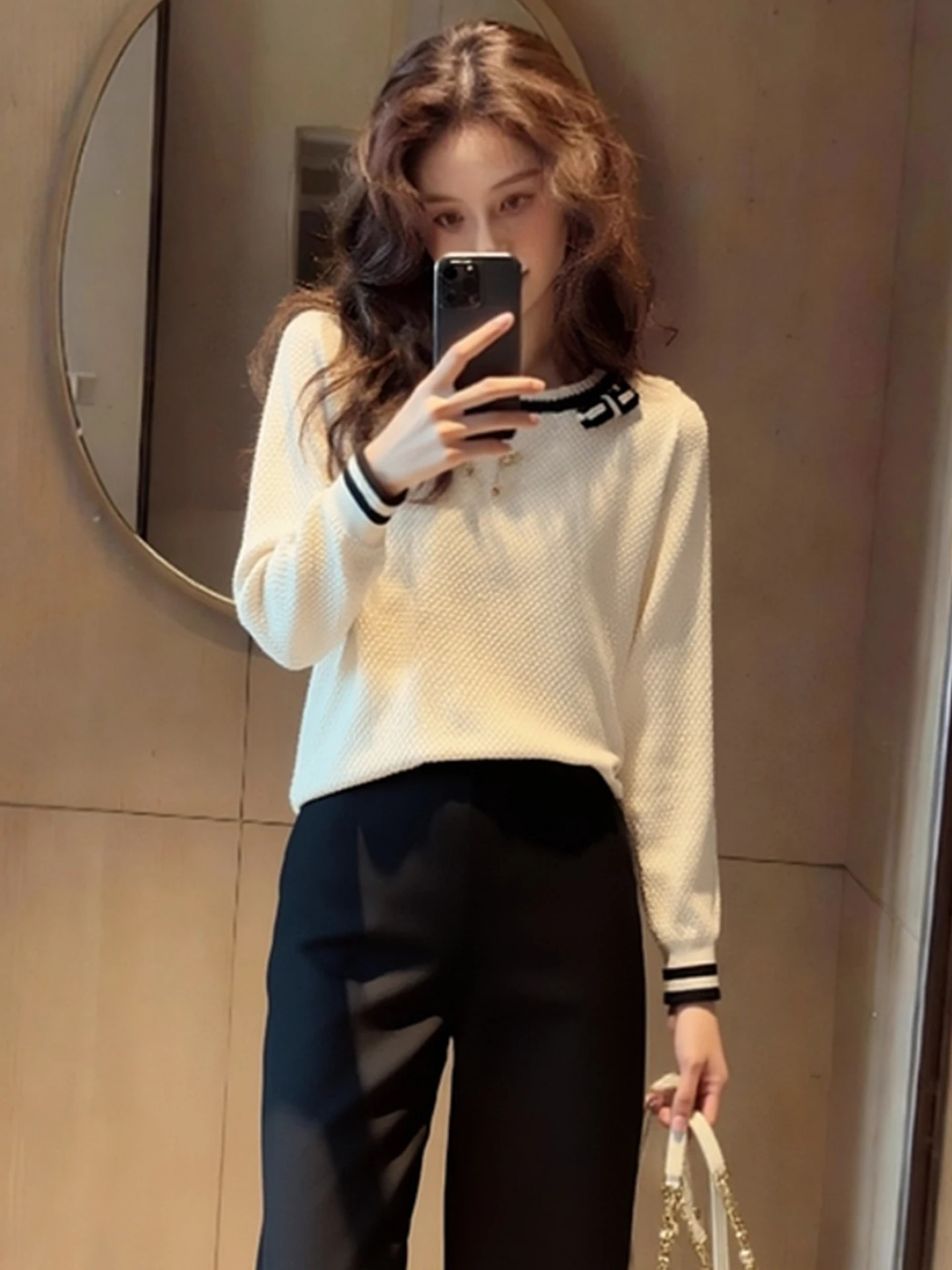 

Faionable Long Sve Camere Knitwear Commute Casual Wear Color Blo Design Korean Sle Winter 2025 Women's Top