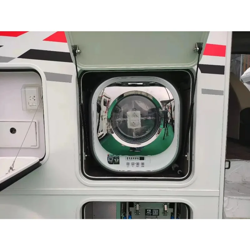 غسالة أسطوانية صغيرة أوتوماتيكية بالكامل مثبتة على الحائط، مناسبة للمركبات الترفيهية، معدات غسيل صديقة للسفر موفرة للمساحة.