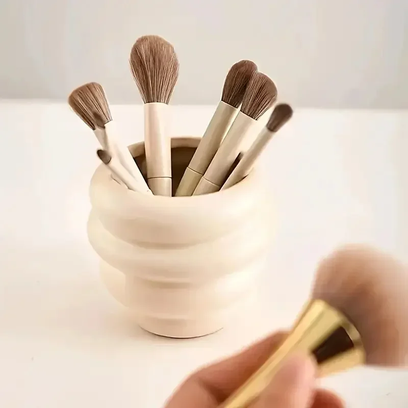 

Керамический держатель для кистей для макияжа, ваза для цветов, косметические инструменты в форме растений, ваза для бутонов помады, цветочный горшок, органайзер для кистей для макияжа