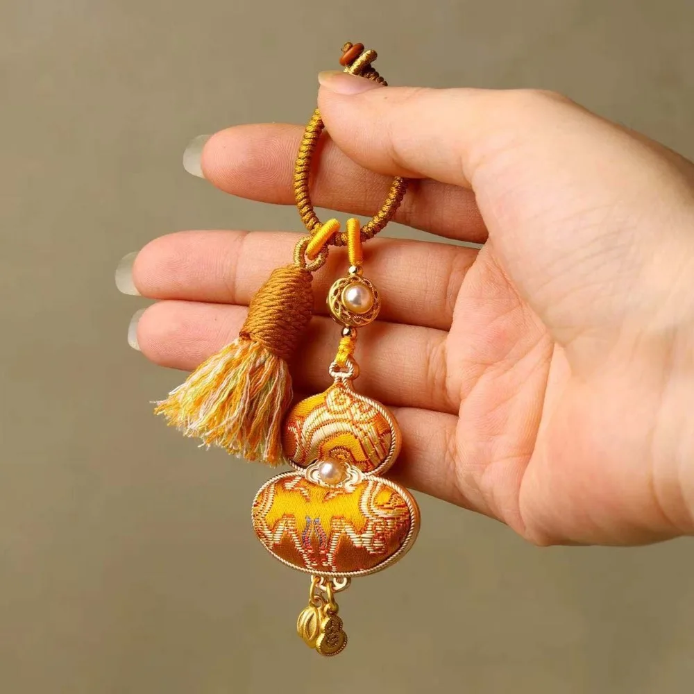 Handmade Brocade Gourd Pendant Good Luck Blessing Woven Tassel Bag Pendant Traditional Chinese Style Gourd Key-chain Gifts