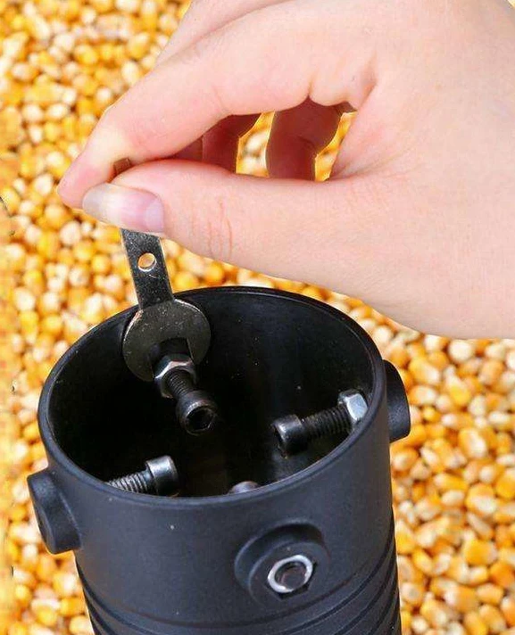 Automatic Grain Sheller Home Farm Engine Core Grain Processing Machinery High Electric Corn Thresher Machine