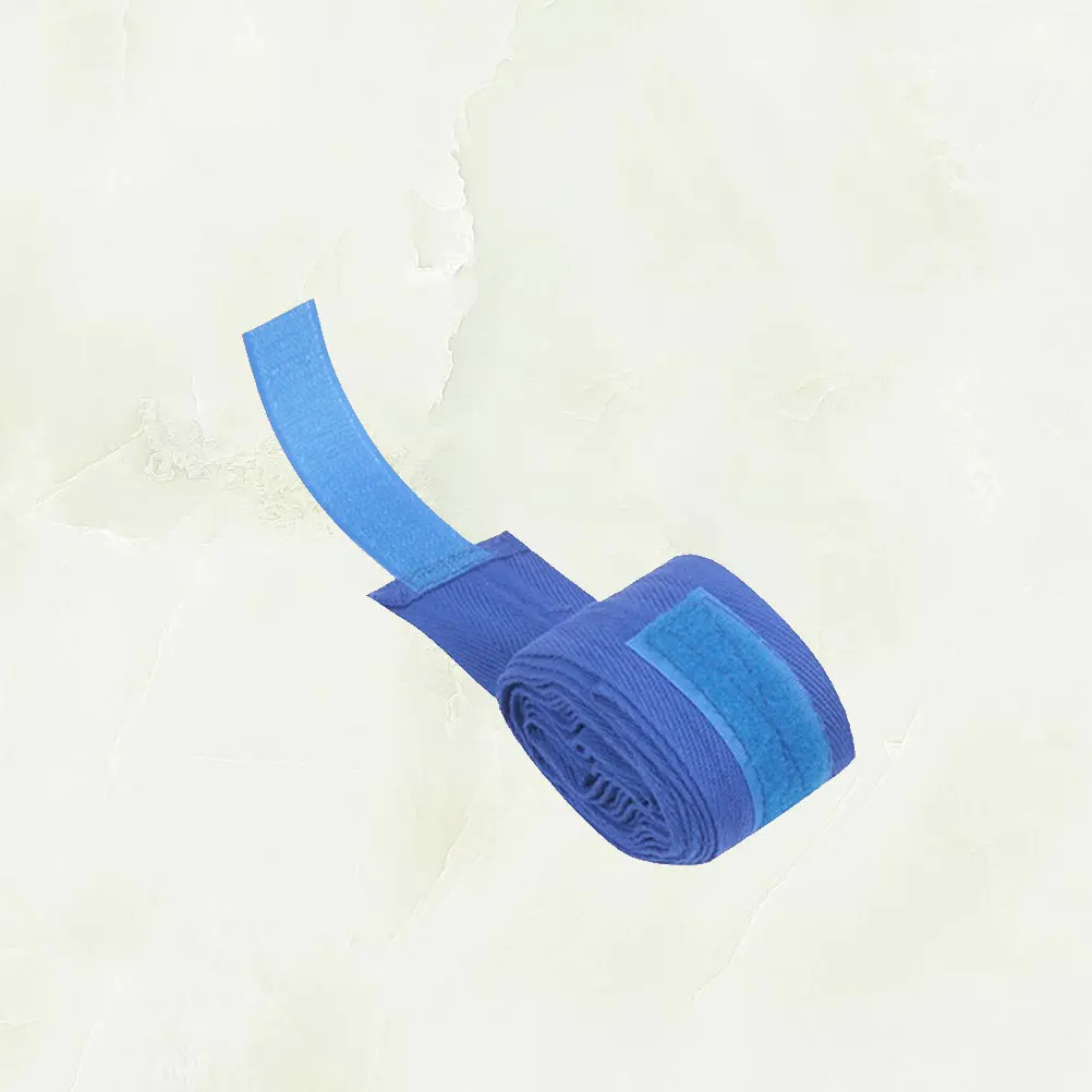 

Blue Cotton Boxing Bandages 2.5m Safe Fighting Tape for Muay Thai Gym Fitness Sweat Absorbing Durable Hand Wraps