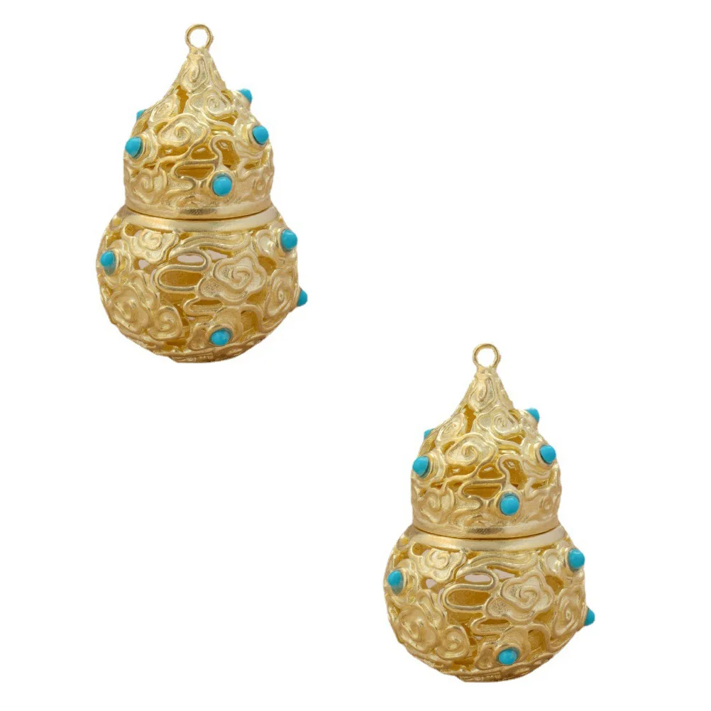 

2pcs Ornament Hollow Out Gourd Decor Brass Gourd Decor Mini Brass Keychain Adornment Diy Decoration Festival Gift