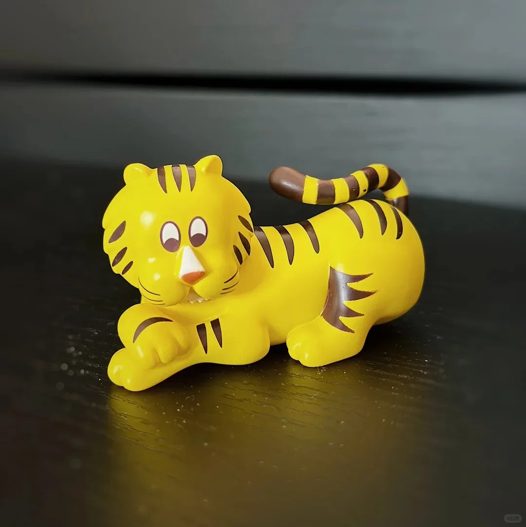Original Kenelephant Gashapon el leopardo tigre cafetería Qversion Mini Anime figura de acción modelo juguetes colección de regalos
