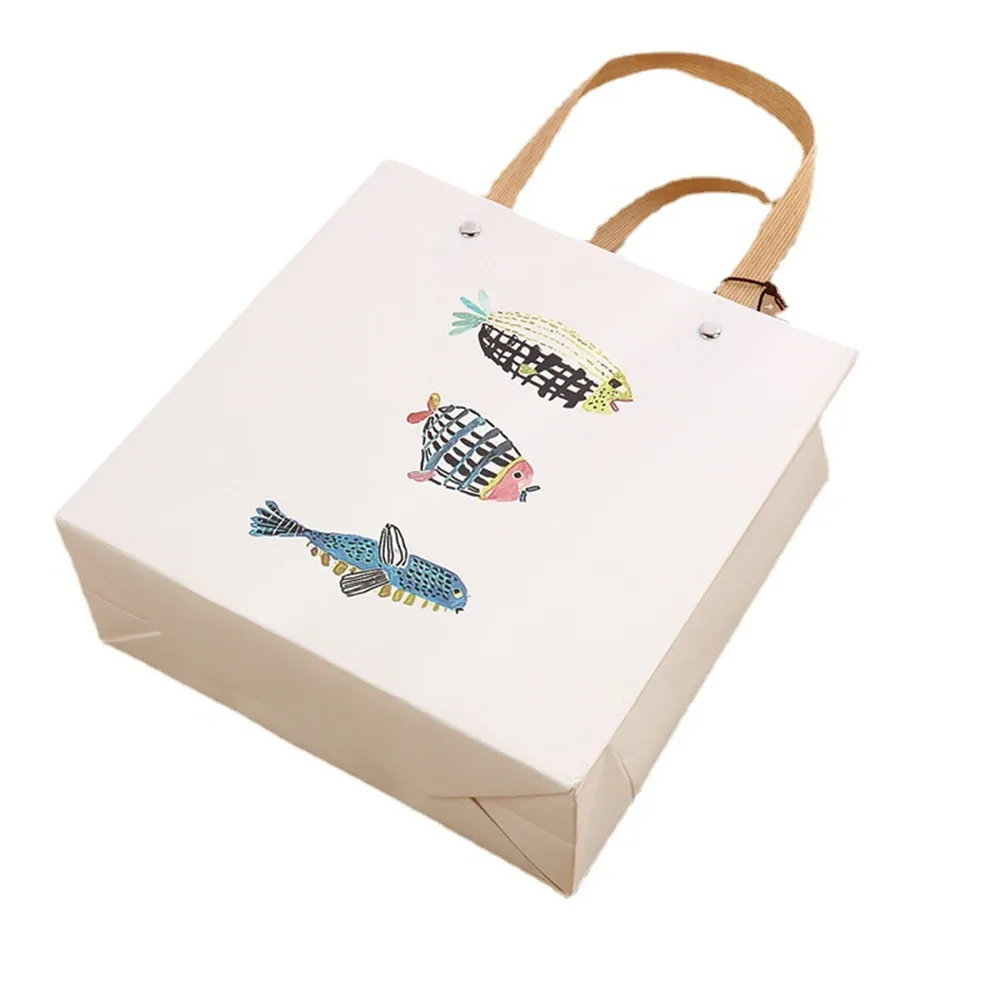 Birthday Party Packaging Bag Handbag Wedding Festival Supplies Cartoon Small Fish Design Kraft Paper Gift Bag with Handle