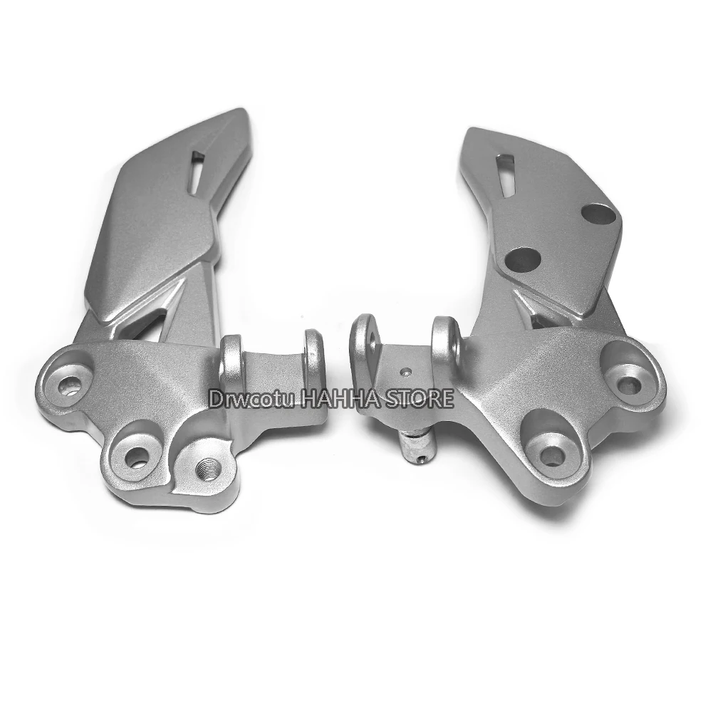 Motorcycle Left Right Footrests Footpegs Bracket Foot Support Foot Pedal Bracket For Suzuki Gixxer 150 155 GSX150N/155F