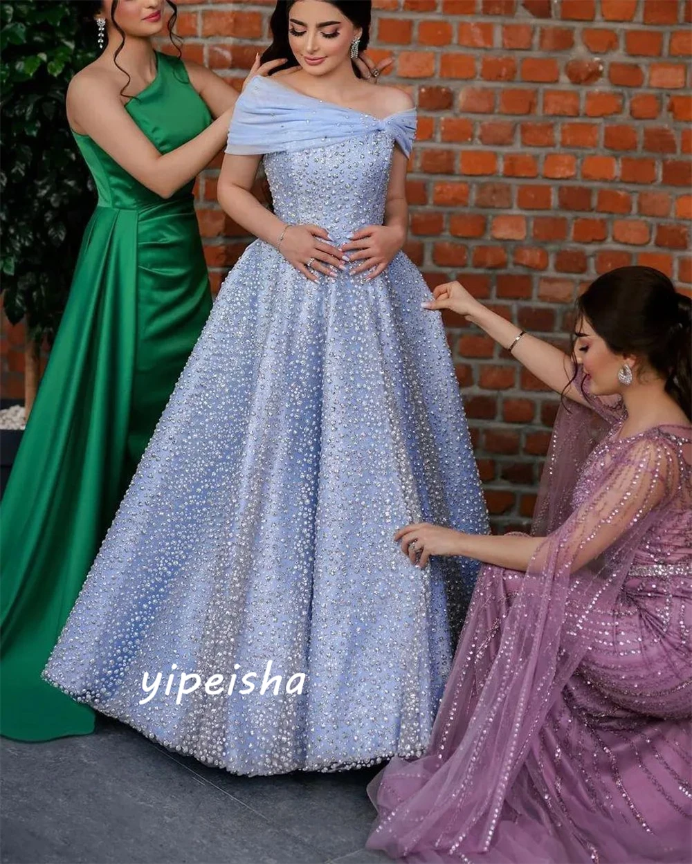 Customized Exquisite Intricate Off-the-shoulder Ball Gown Quinceanera Dresses Beading Satin Evening Saudi Arabia