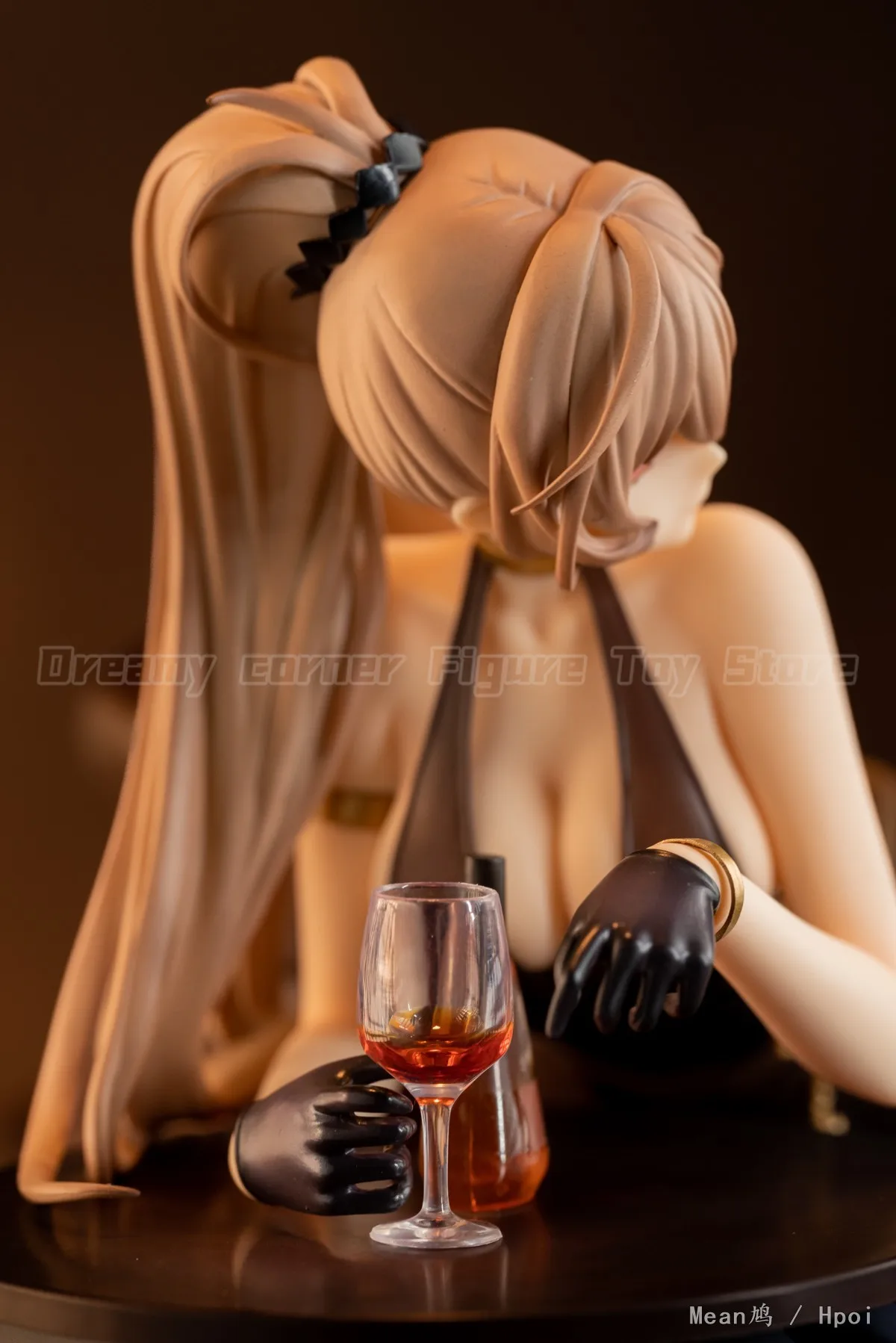 

В наличии: Фигурка WINGS Inc. Azur Blue Jean Bart Dress Ver в масштабе 1/7.