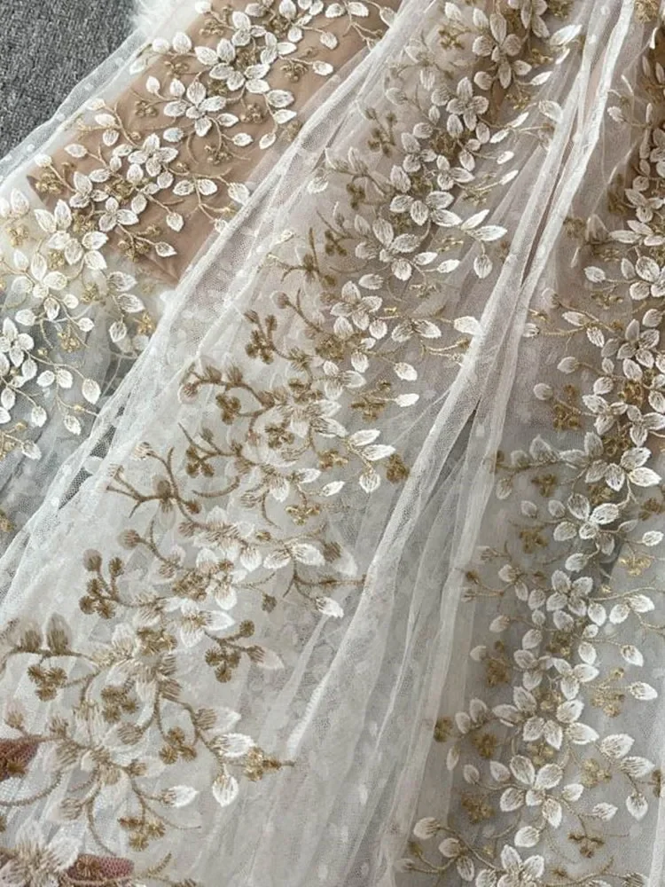 New Fashion Ladies Embroidered Flower Dress Women V Neck Half Sleeve Elegant Vintage Dot Mesh Patchwork Lace Long Vestidos