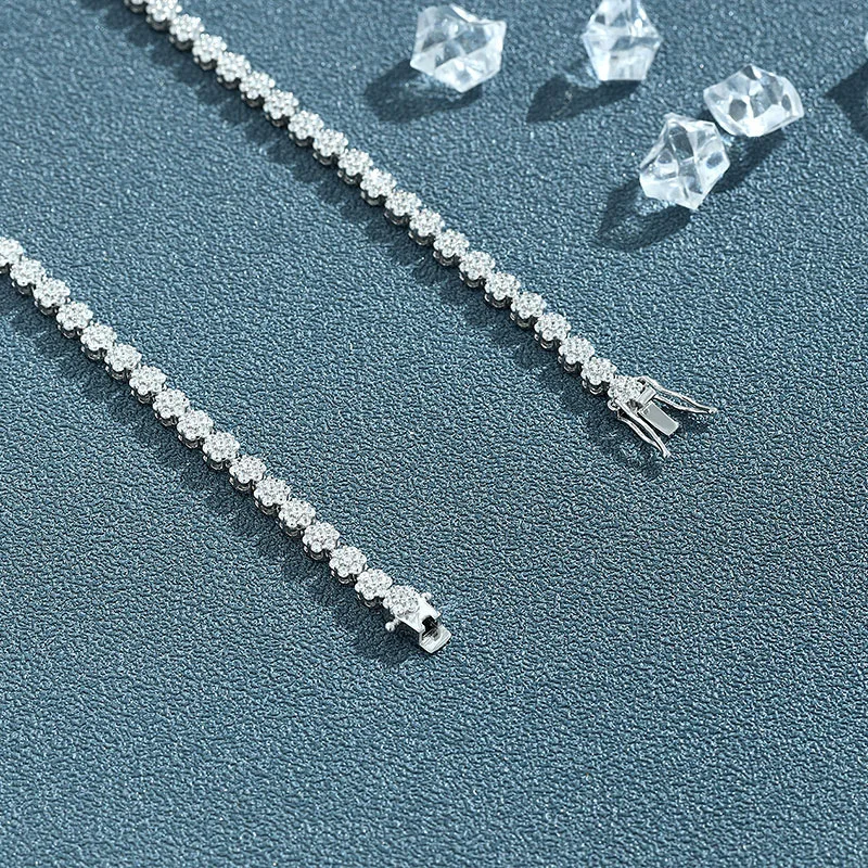 قلادات Butterflykiss مويسانيتي/زركونيا زهر البرقوق للنساء GRA معتمدة من الفضة الإسترليني عيار 925 مطلية بالفضة عيار 18 قيراط على شكل زهرة #5