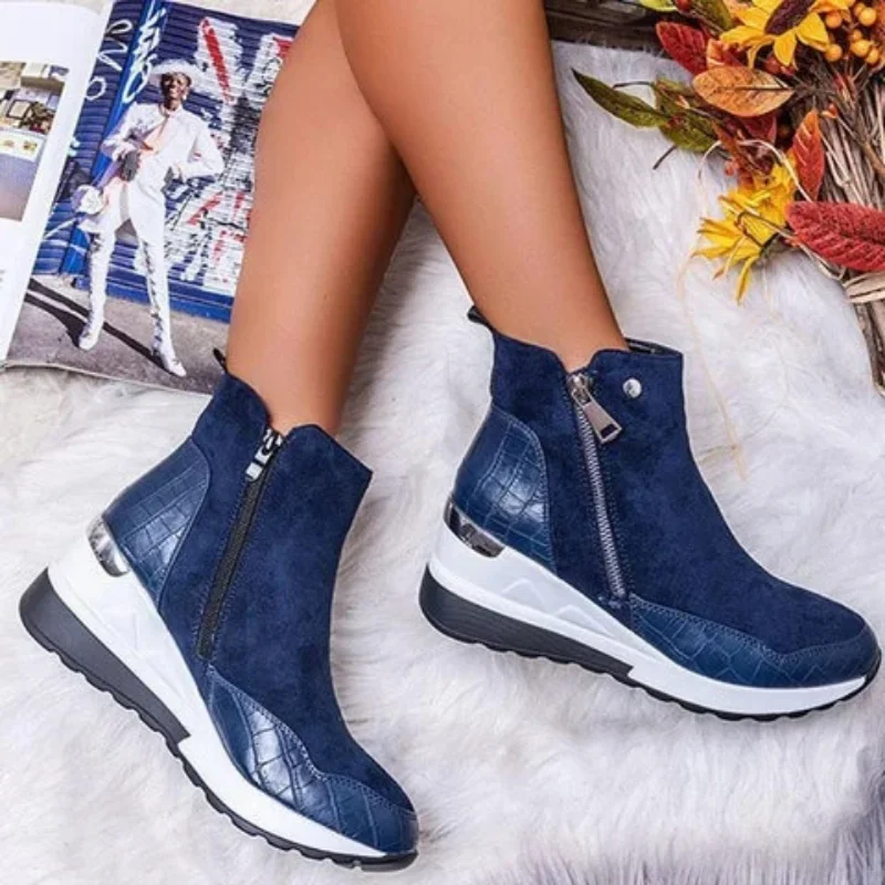 Botas de felpa cálidas con cremallera para mujer, botines con plataforma y cuñas impermeables, zapatos de tacón sólido, invierno, 2023