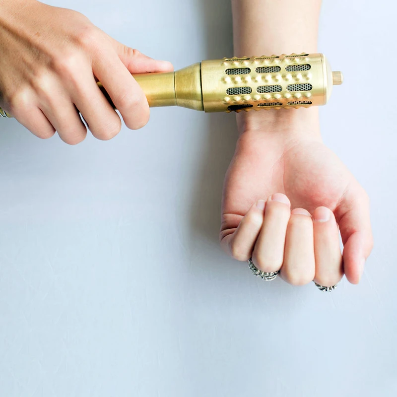 Copper Moxa Massage Stick – Brass Rod for Warm Body Massage, Relaxation, Stress Relief, and Home Moxibustion Wellness