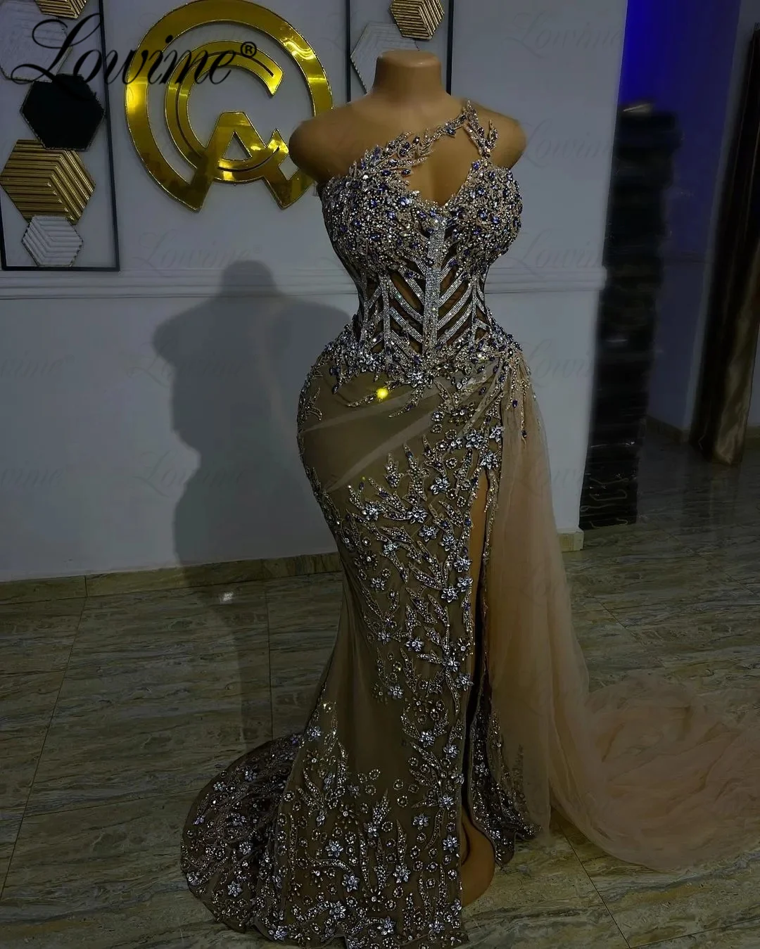 Sexy See Through Party Dresses For Weddings 2023 Custom Made Luxury Crystals Beaded Long Prom Dress High Split Side Evening Gown