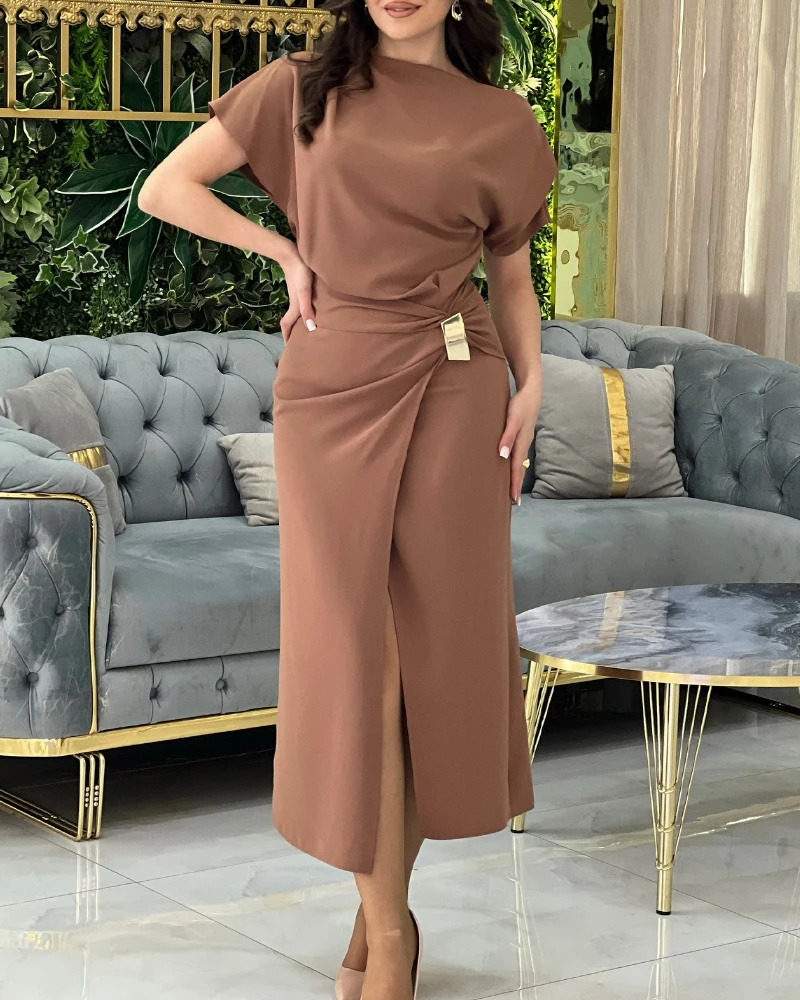 Dames Skew Neck Korte mouw Gebonden detail Casual splitjurk Vrouwelijke kleding Temperament Vrouw Mode Dagelijks werk Elegante jurken