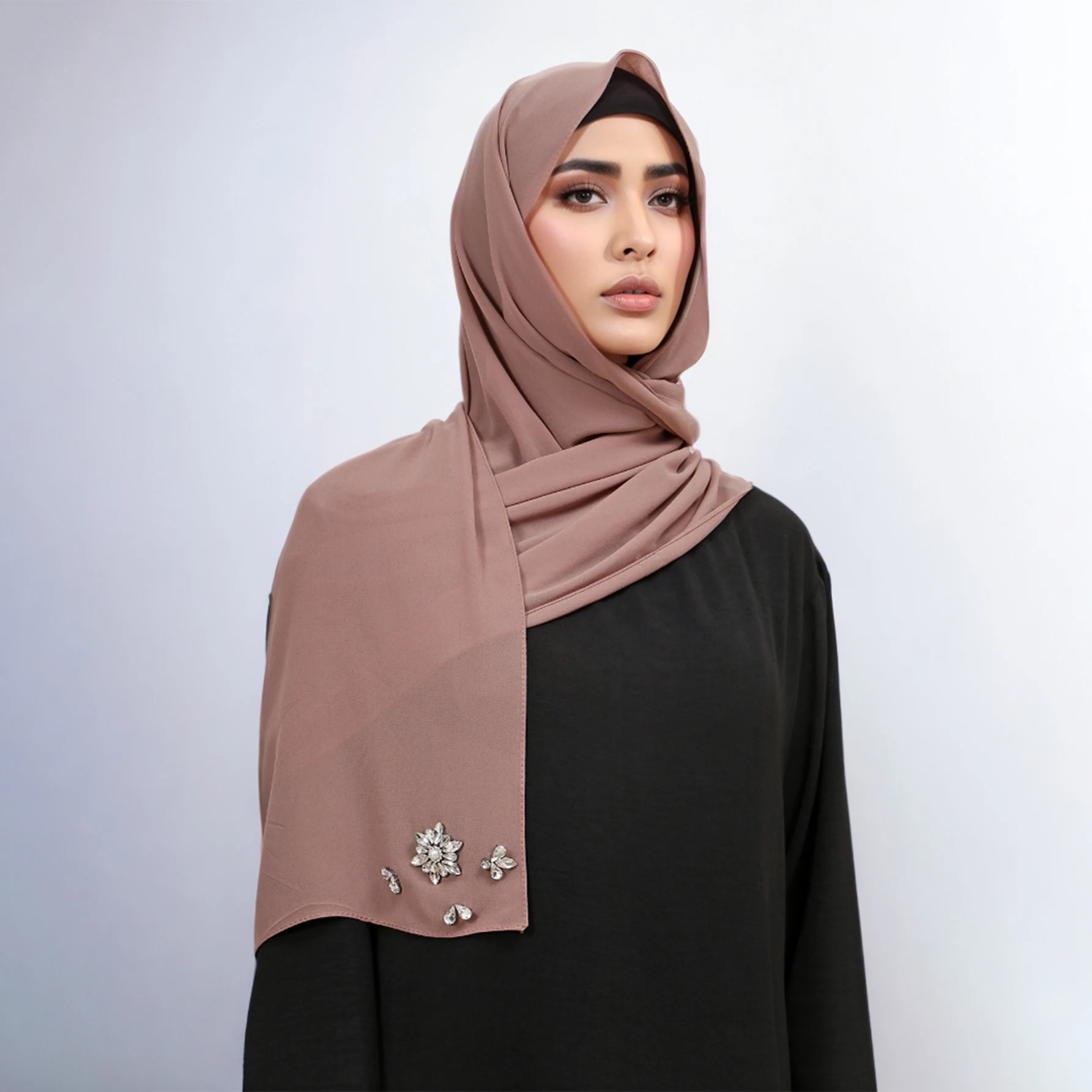 Wholesale Rhinestone Muslim Woman Hijabs Bubble Chiffon Islam Shawls and Wraps Solid Color Headscarf Hijab Plain Musulman Scarfs