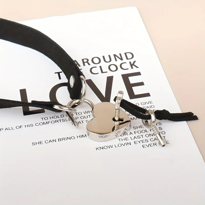 Fashion Gothic Punk Style Bound Peach Heart Love Lock Collar Neckchain Neckband With Collarbone Necklace For Birthday Lovers Gif