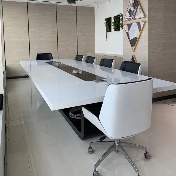 Table de conférence en pierre de cœurs, bonne renommée, haute brillance, design moderne populaire, salle de réunion, fournisseur d'usine