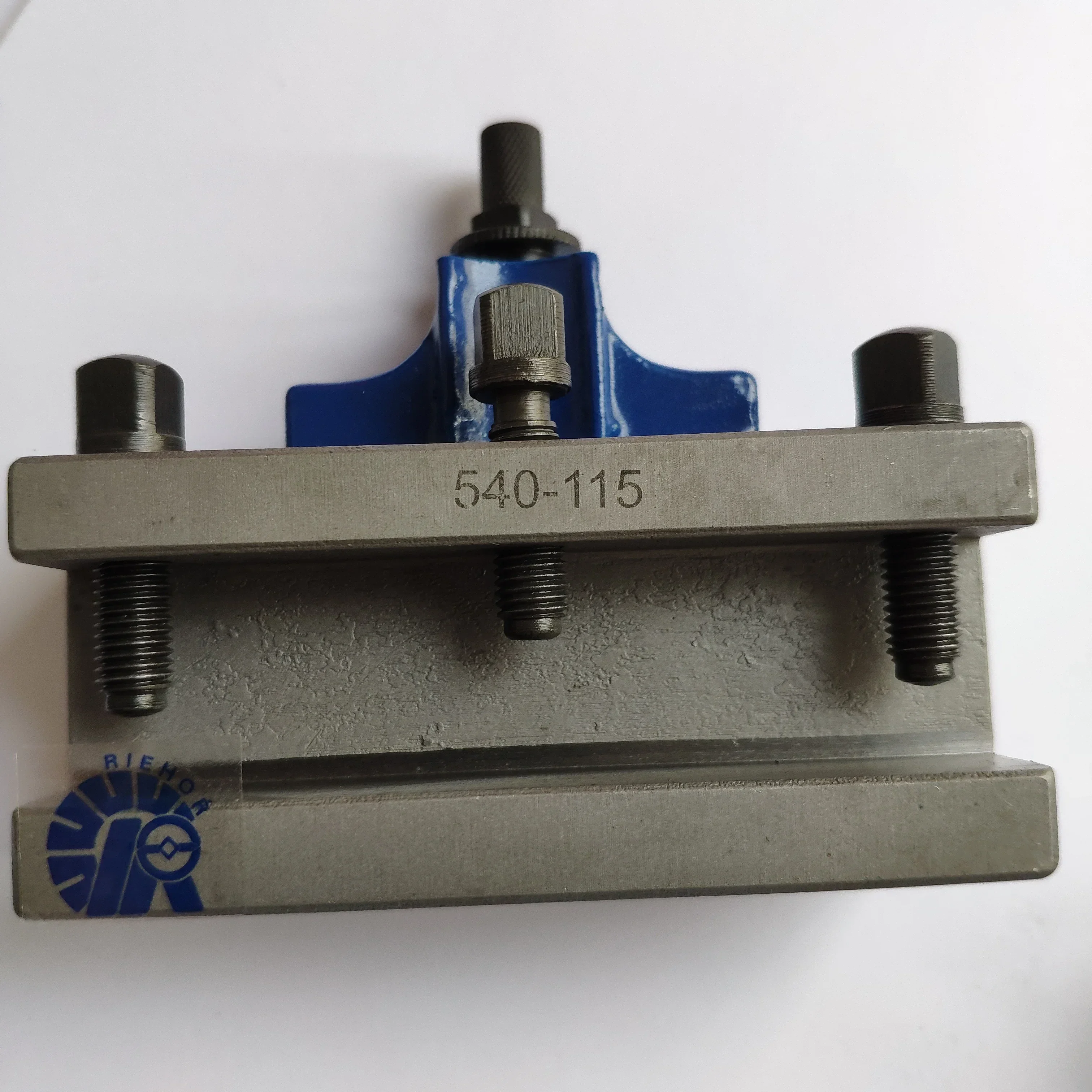 TOOA1 40-Position Quick Change Tool Post  set Lathe Swing 150-300mm,European style, contain 5pcs: 1pcs tool post  4pcs holder