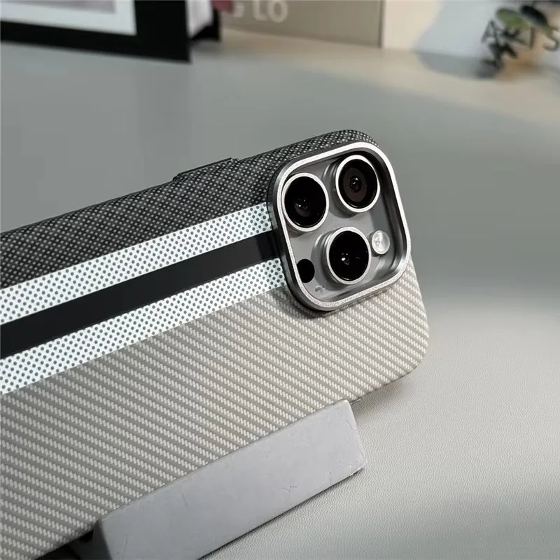 High End Carbon Fiber Braided Texture for iphone 16 14 pro Max 13 12 With Magsafe Simplicity Shockproof Drop-resistant Safe Case