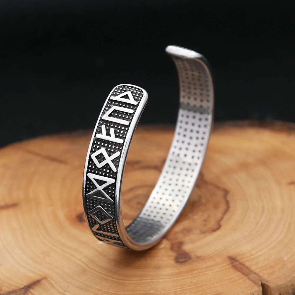 Vikings Stainless Steel Nordic Runes Bracelet For Men Women Amulet Vintage Fashion Odin Cuff Bangles Punk Jewelry Couple Gifts