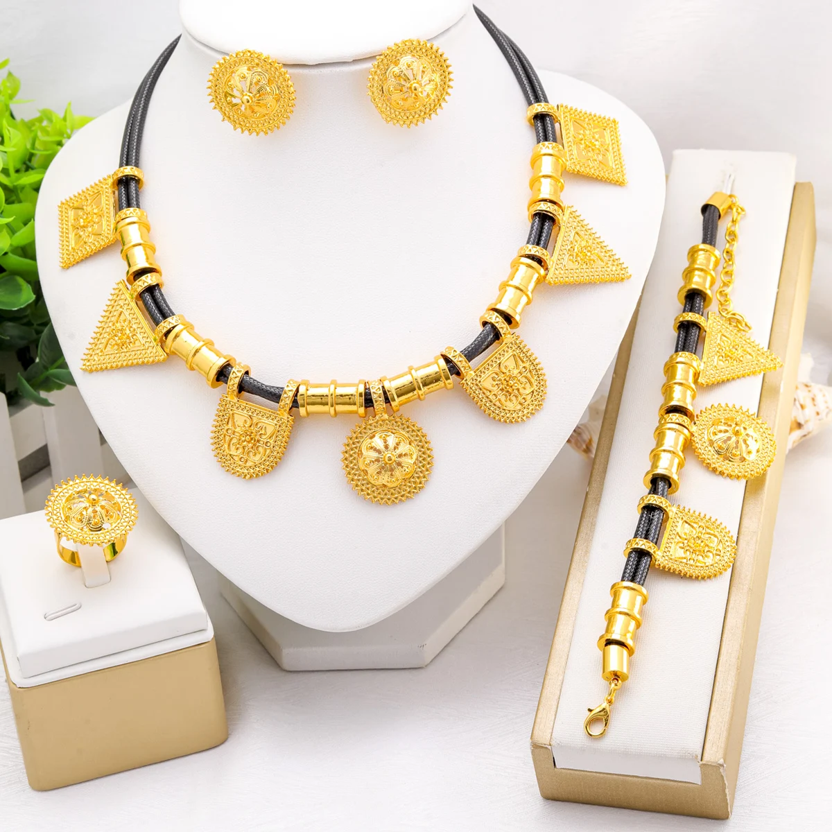 Liffly Nigerian Jewelry Sets Wedding Jewellery for Women Dubai 24K Gold Color African Arabian Earrings Bridal Party Necklace