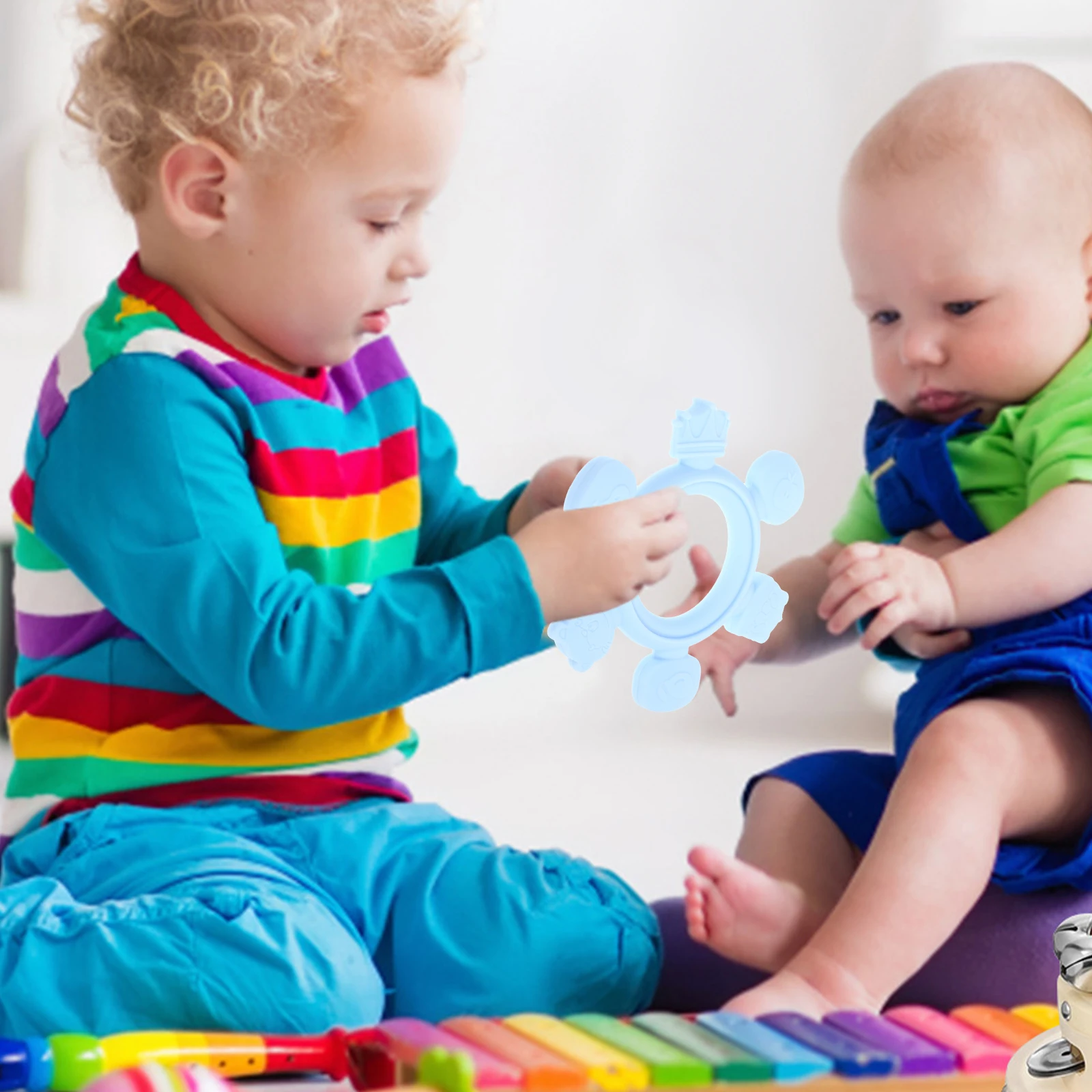 Anneau de dentition pour bébé de 6 à 12 mois, développement sensoriel infantile, jouet apaisant pour bébés de 6 à 12 mois