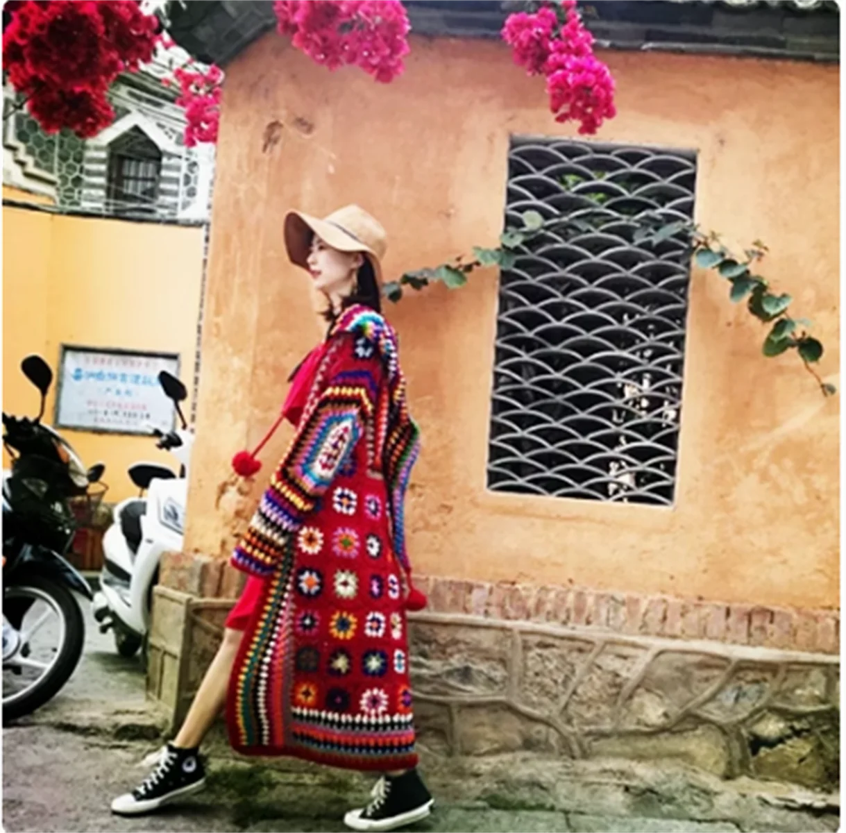 

Bohemian ethnic style long jacket hooded cardigan for women
