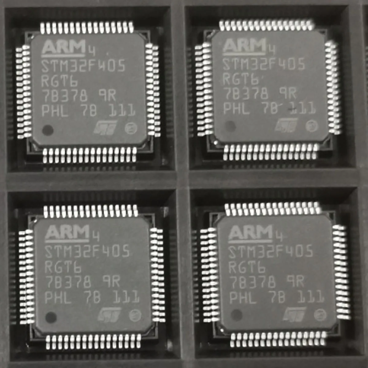 STM32F405 STM32F405RGT6 LQFP64 ARM Microcontrollers - MCU ARM M4 1024 FLASH 168 Mhz 192kB SRAM