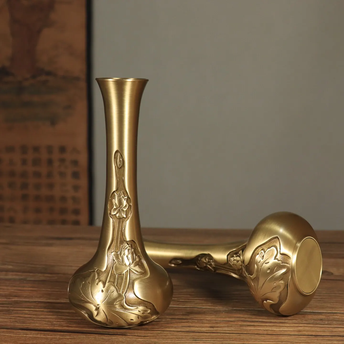 Antique Solid Copper Lotus Vase Exquisite Carving Craft Chinese Home Decor For Living Room Entrance