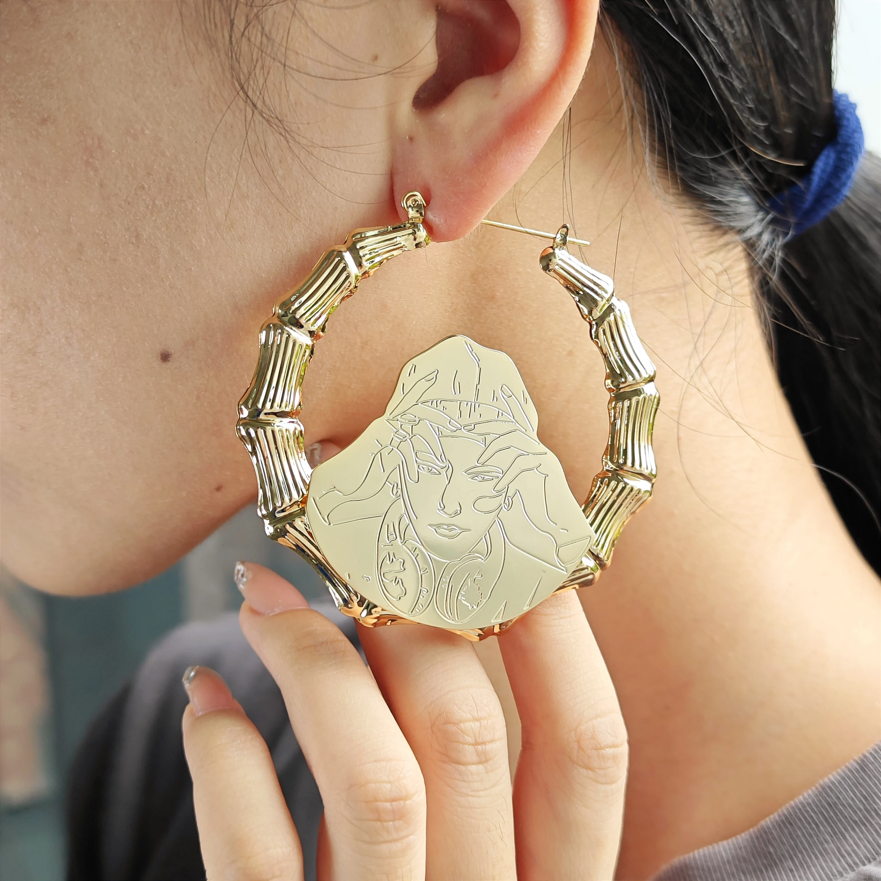 Lateefah Engraved Picture Customized Earrings Hiphop Personalized Picture Bamboo Earrings Jewelry