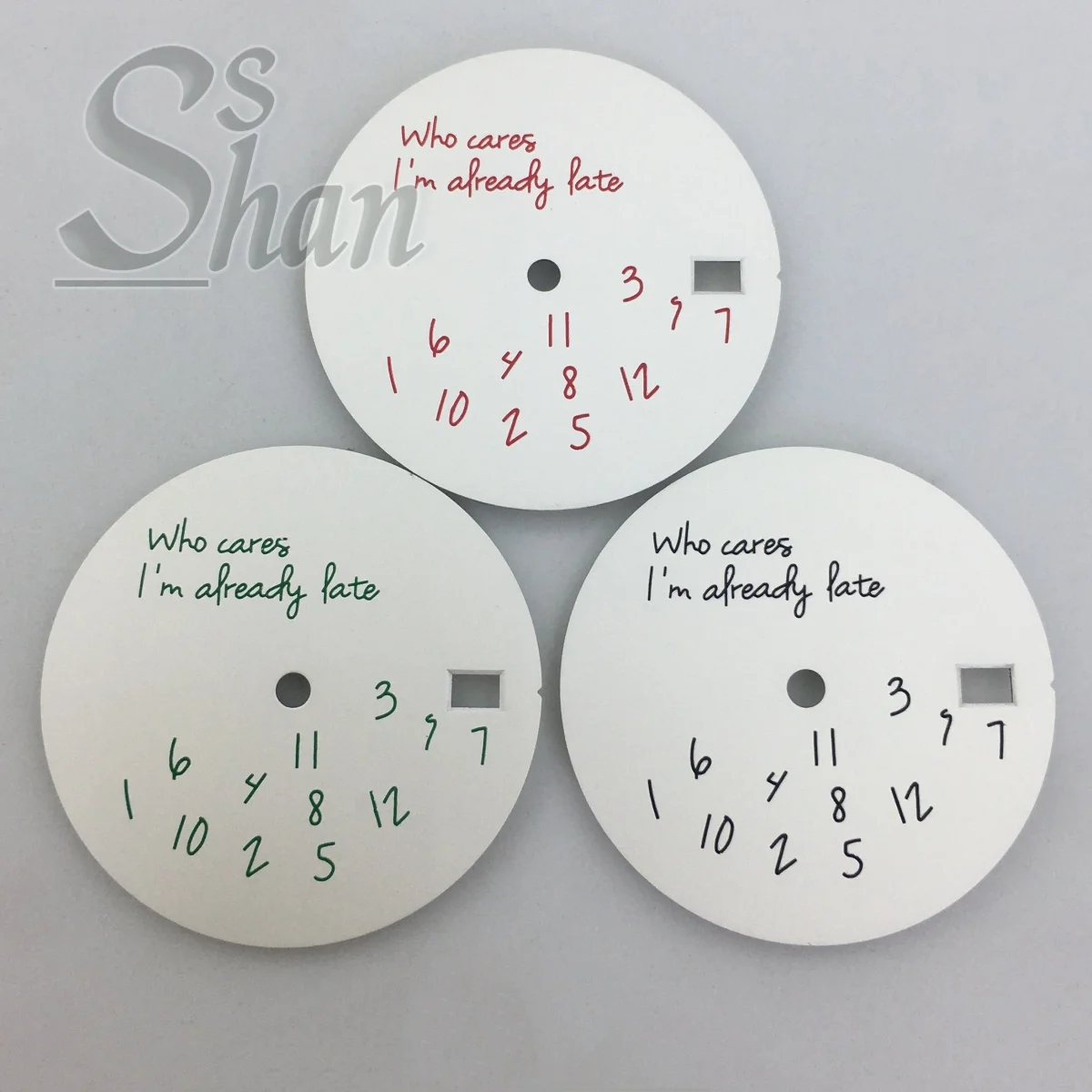 Arabische Ziffer 29 mm Zifferblatt „Wer kümmert sich, dass ich schon spät bin“ Ersetzen Sie das Zubehör in Verbindung mit den NH35-NH36-Uhrwerken