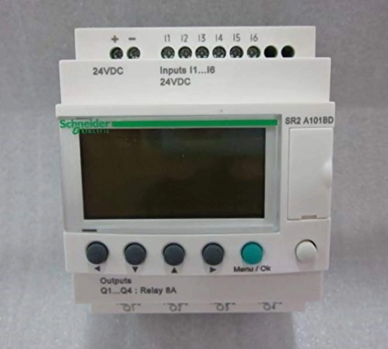 SR2A101BD Compact smart relay Zelio Logic - 10 I O - 24 V DC - no clock - display
