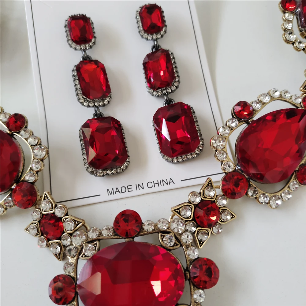 2024 New Trend Red Crystal Rhinestone Necklace Earrings Women Jewelry Sets Indian Statement Large Collar Wedding Choker Necklace