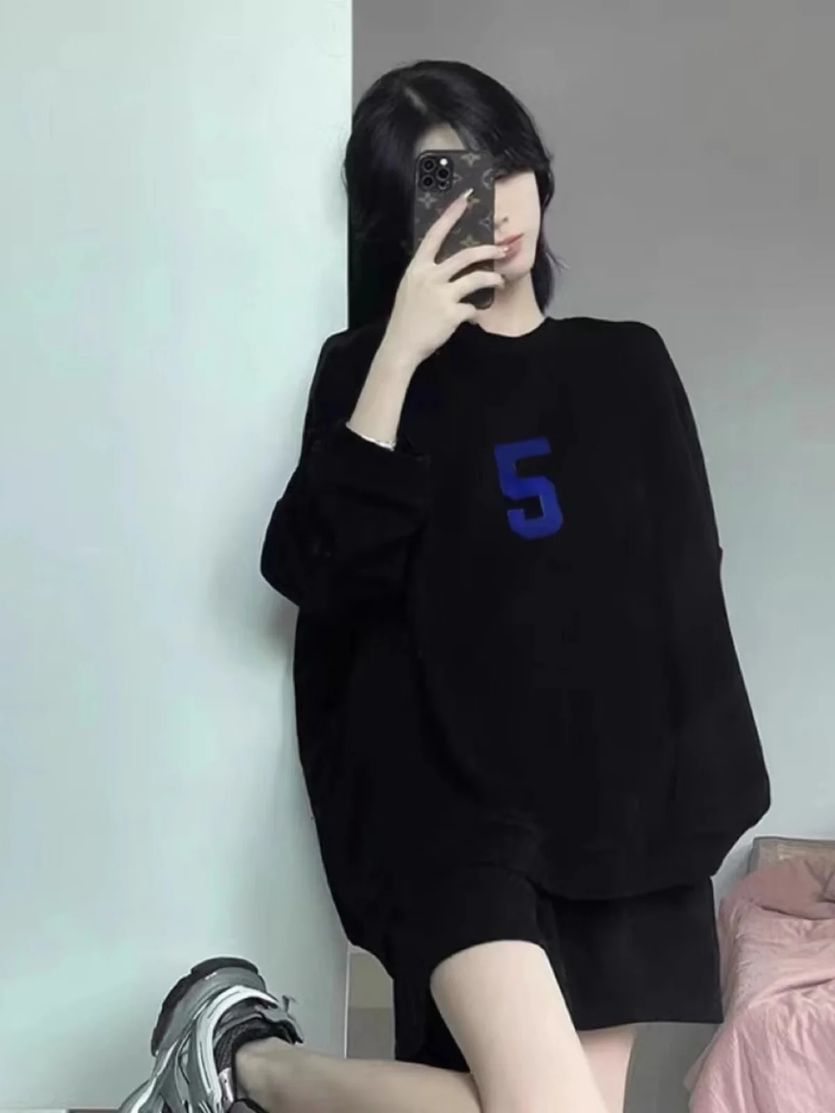 

Американский ретро-свитшот оверсайз с круглым вырезом для женщин больших размеров, утепленный флисом, для осени и зимы