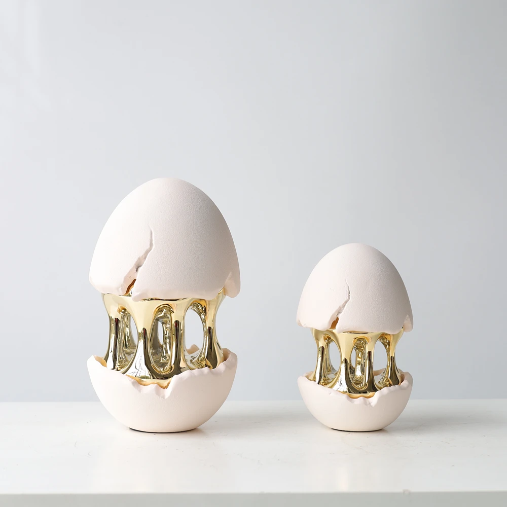 

Evelyn Luxury Metallic Lava Egg Decor Cracked Abstract Resin Art Sculpture Modern Living Room Hotel Display Unique