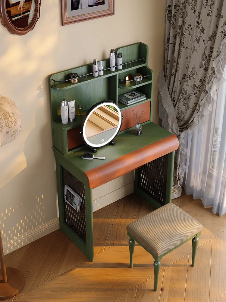 Solid wood dresser, French retro style master bedroom small dresser shelf, antique style integrated dresser in the bedroom