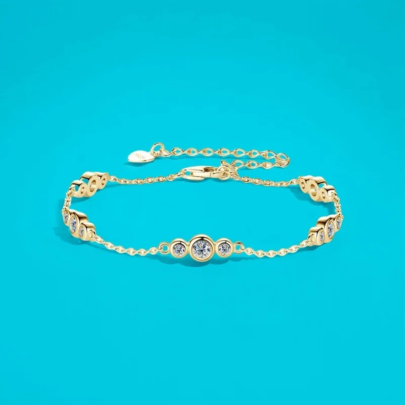 

0.8CT MOISSANITE TRENDING BRACELET MINIMALIST DESIGN CHIC JEWELRY GRA ELEGANT VERSATILE STYlish MODERN HANDMADE GIFT BOX