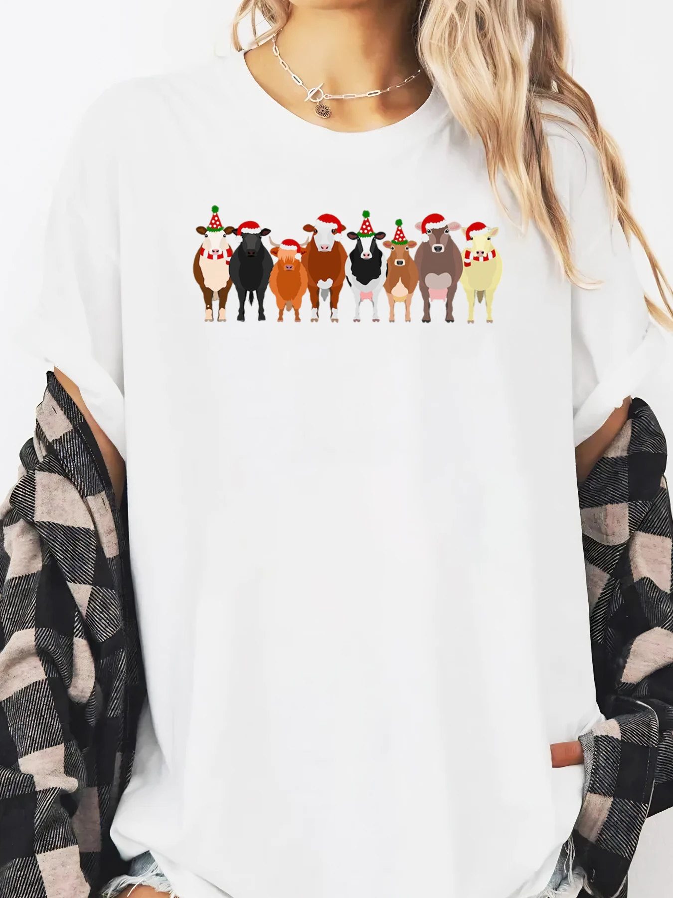 

Праздничная футболка с длинным рукавом и принтом рождественских коров, женская повседневная одежда для вечеринок, белая, больших размеров
